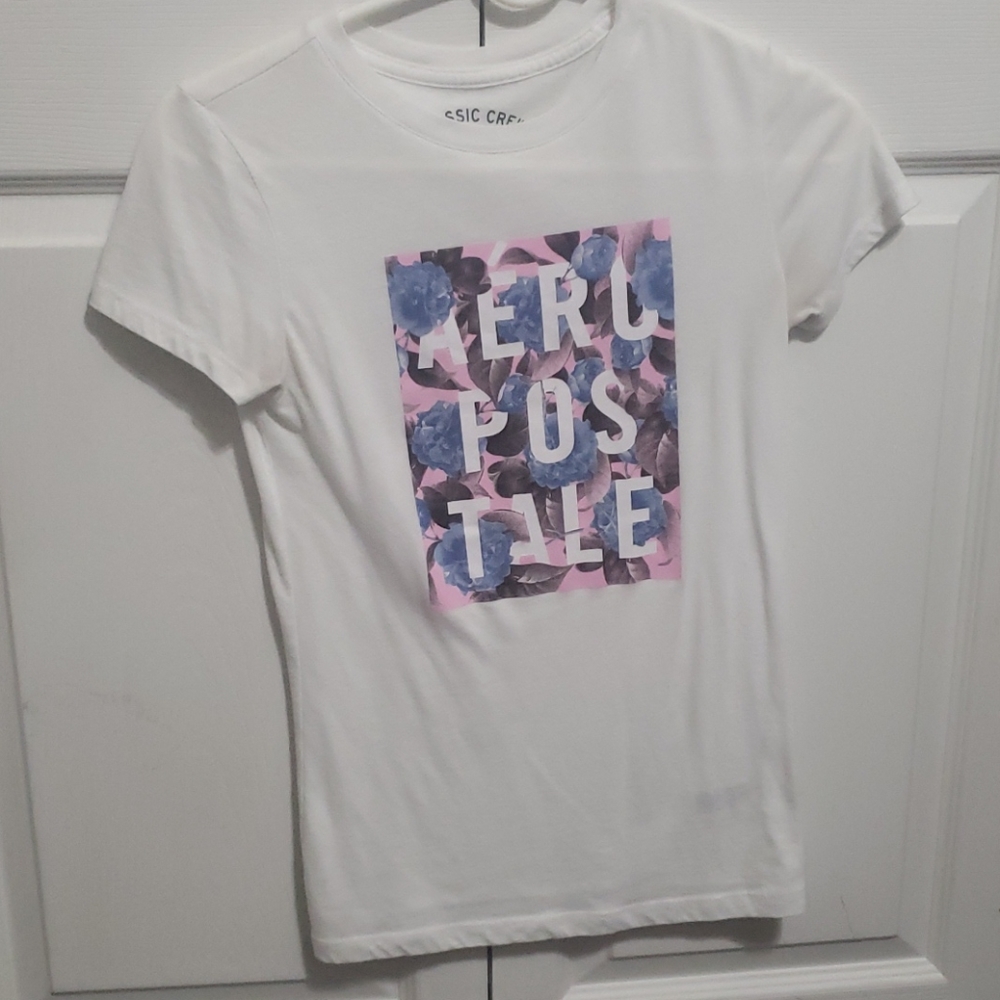 Aeropostale logo tee